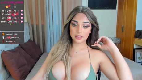 tiffany_cams  12-03-2022